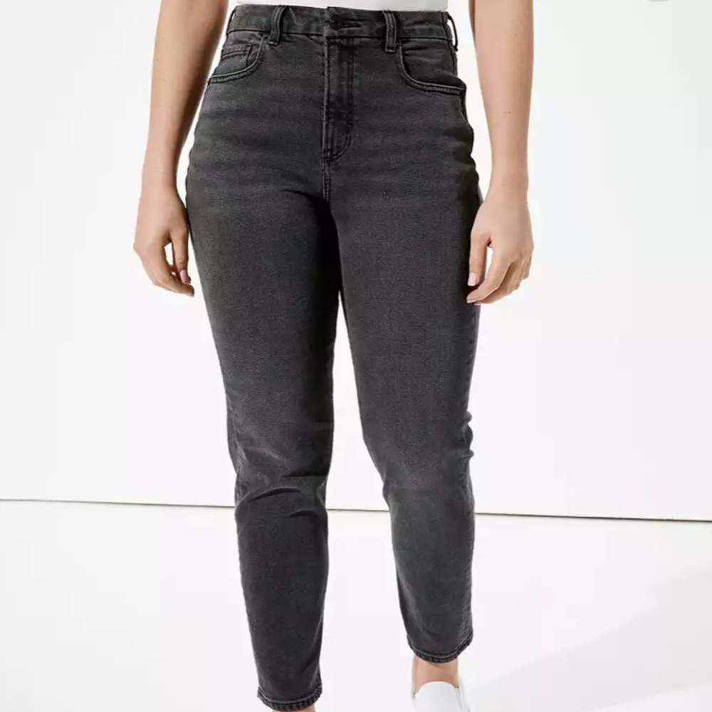 American Eagle Mom jeans